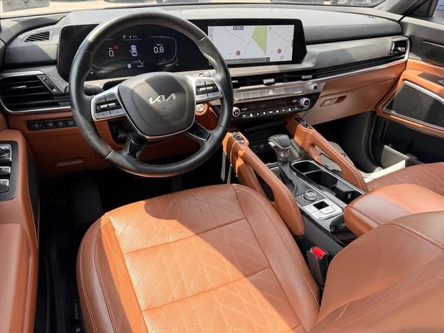 Used 2024 Black Kia EX X-Line image 7