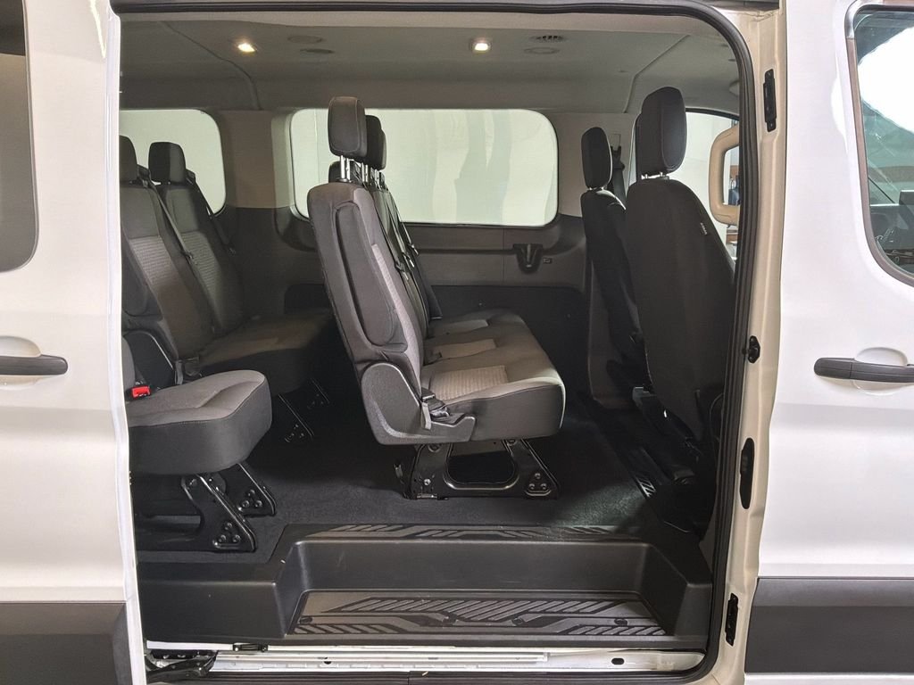 Used 2024 White Ford XLT image 17