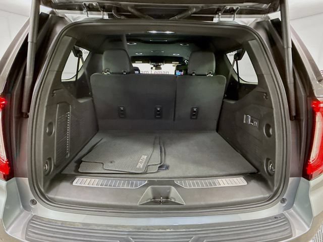 Used 2023 Sterling Metallic GMC Denali image 29