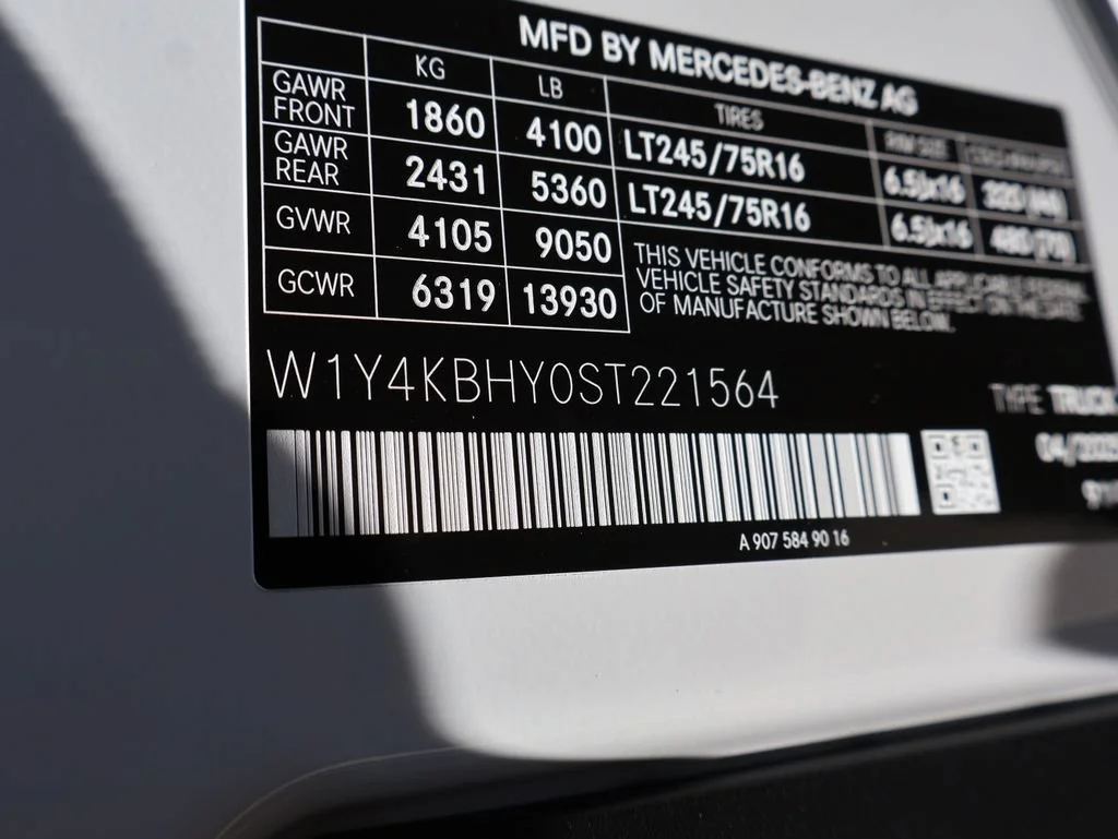 New 2025 Arctic+White Mercedes-Benz Cargo 144 WB image 84
