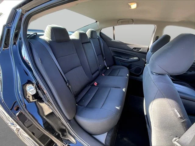 Used 2025 Black Nissan 2.5 SV image 25