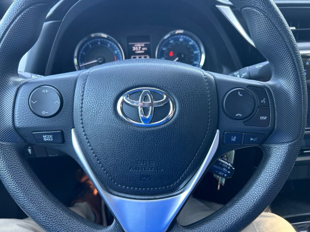 Used 2017 Gray Toyota LE image 17