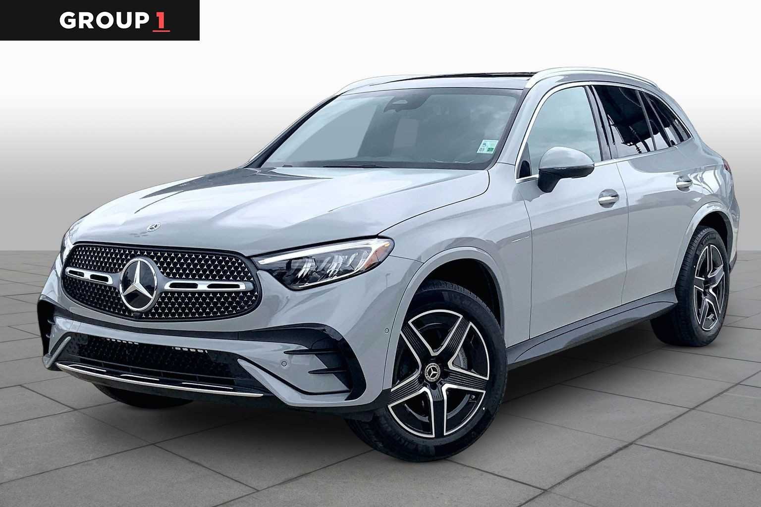 2026 Mercedes-Benz GLC GLC 300's photo