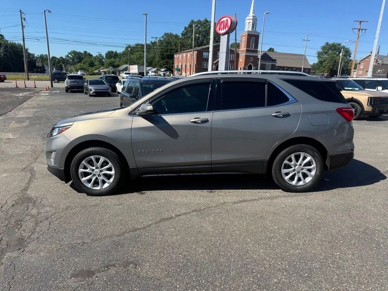 Used 2018 Gray Chevrolet LT image 5
