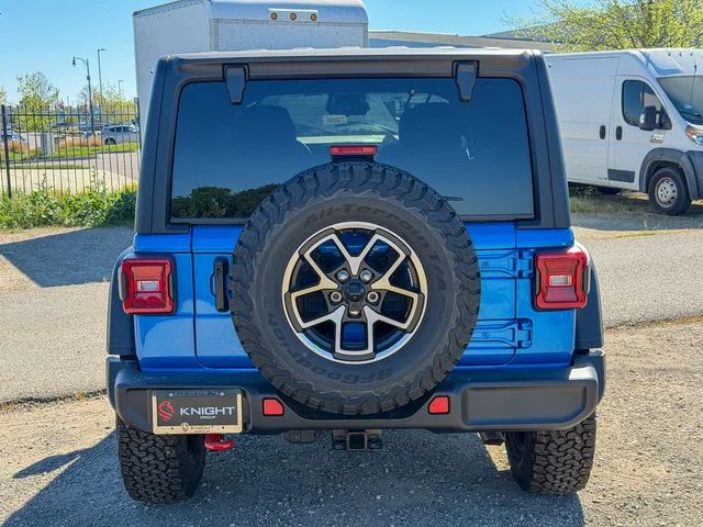 New 2026 Hydro Blue Pearl-Coat Exterior Paint Jeep Rubicon image 9