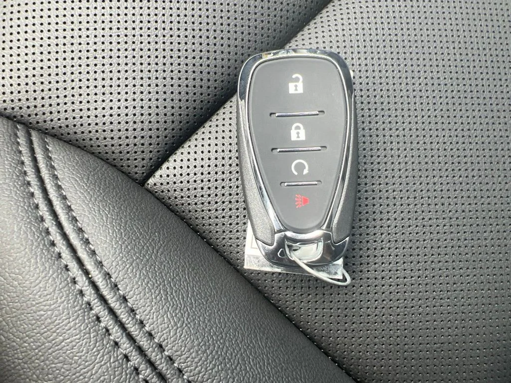 New 2026 Sterling Gray Metallic Chevrolet ACTIV image 24