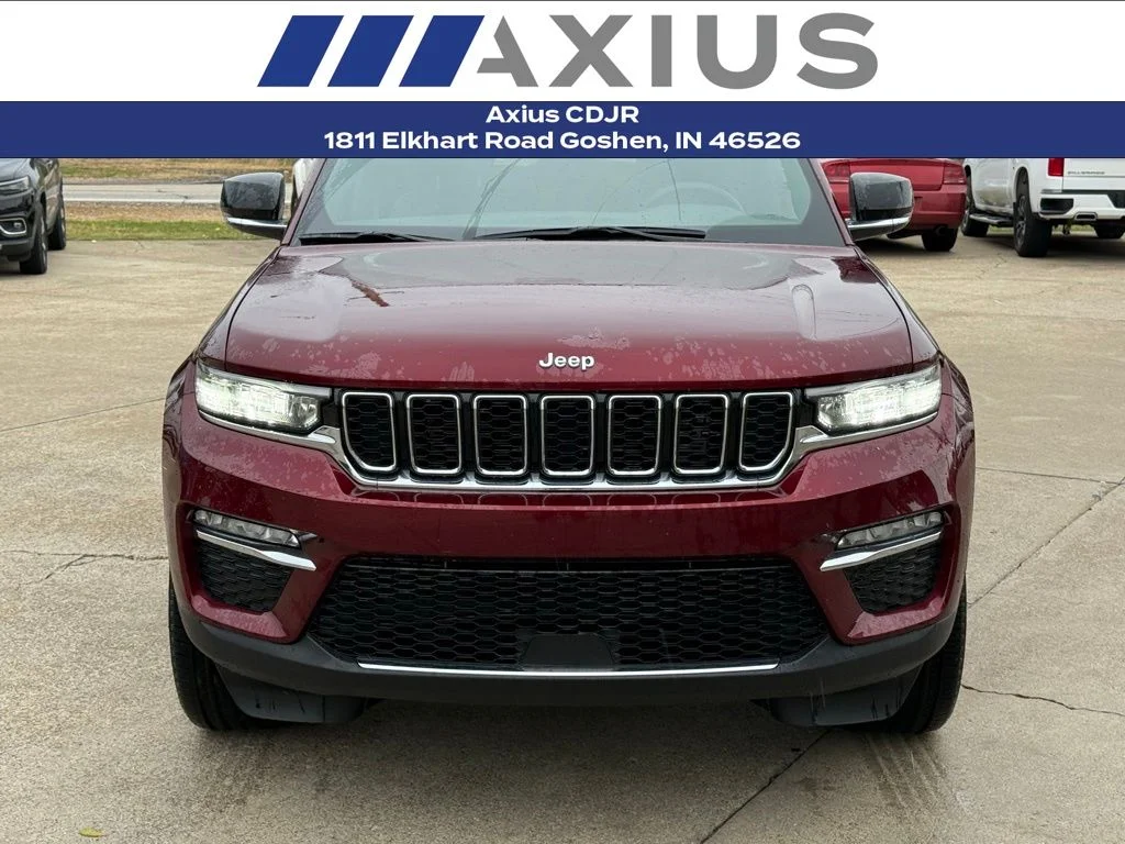New 2025 Velvet Red Pearl-Coat Exterior Paint Jeep Limited image 2