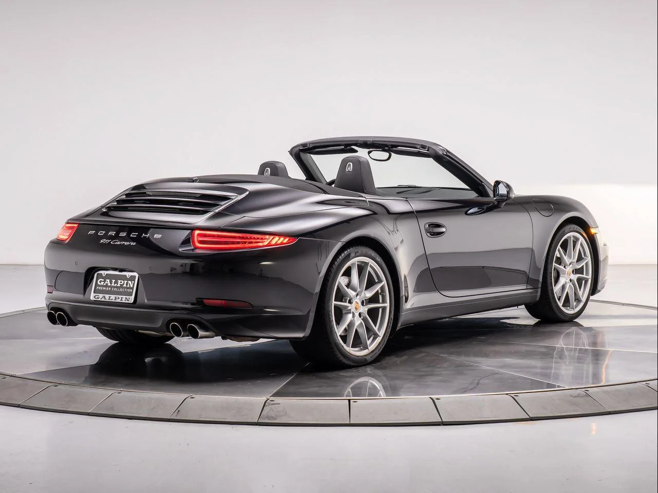 Used 2016 Black Porsche Carrera image 5