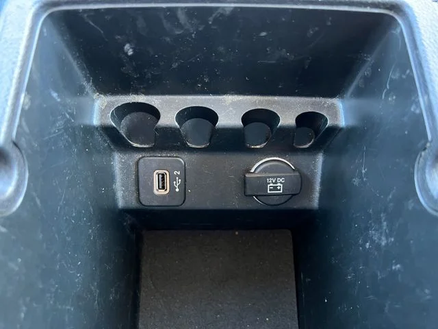 Used 2019 Gray Jeep Limited image 36