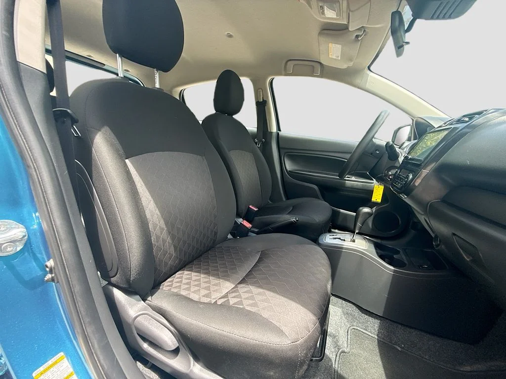 Used 2024  Mitsubishi ES image 27