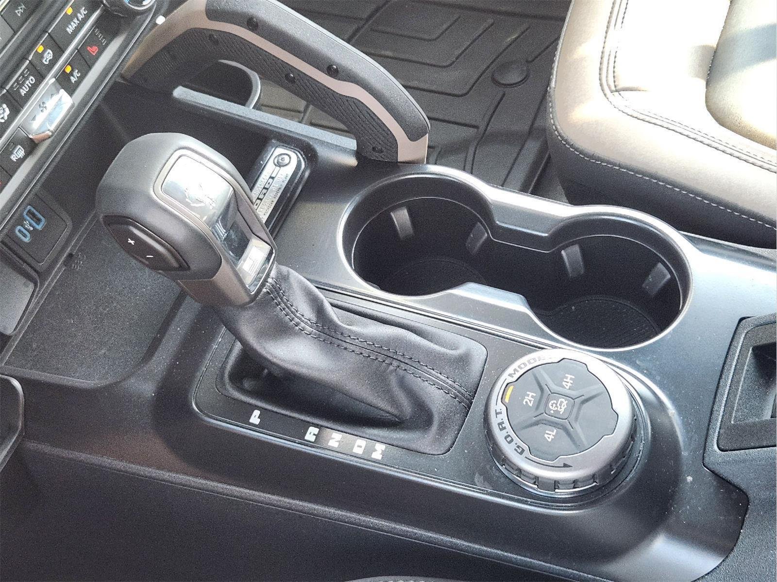 Used 2024 Azure Gray Metallic Tri-Coat Ford Big Bend image 19
