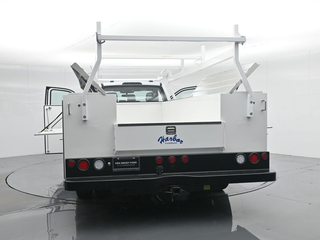 New 2026 Oxford White Ford XL image 33