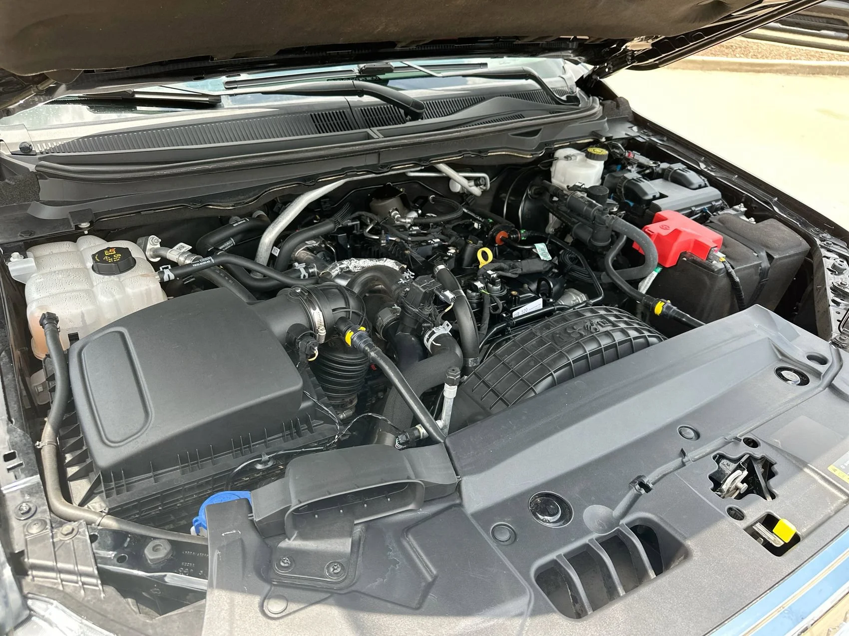 Used 2023 Shadow Black Ford Lariat image 25