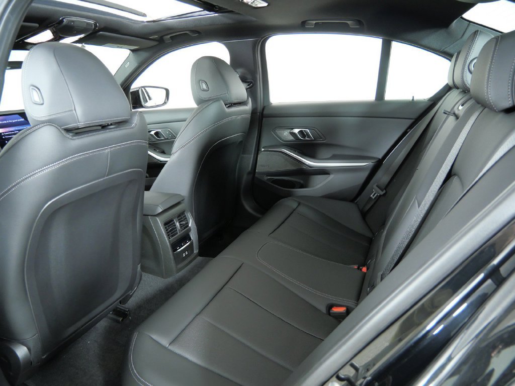 New 2026 Black Sapphire Metallic BMW 330i xDrive image 30