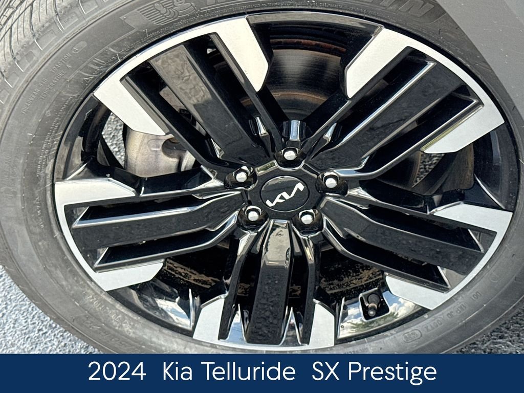 Used 2024 White Kia SX-Prestige image 12