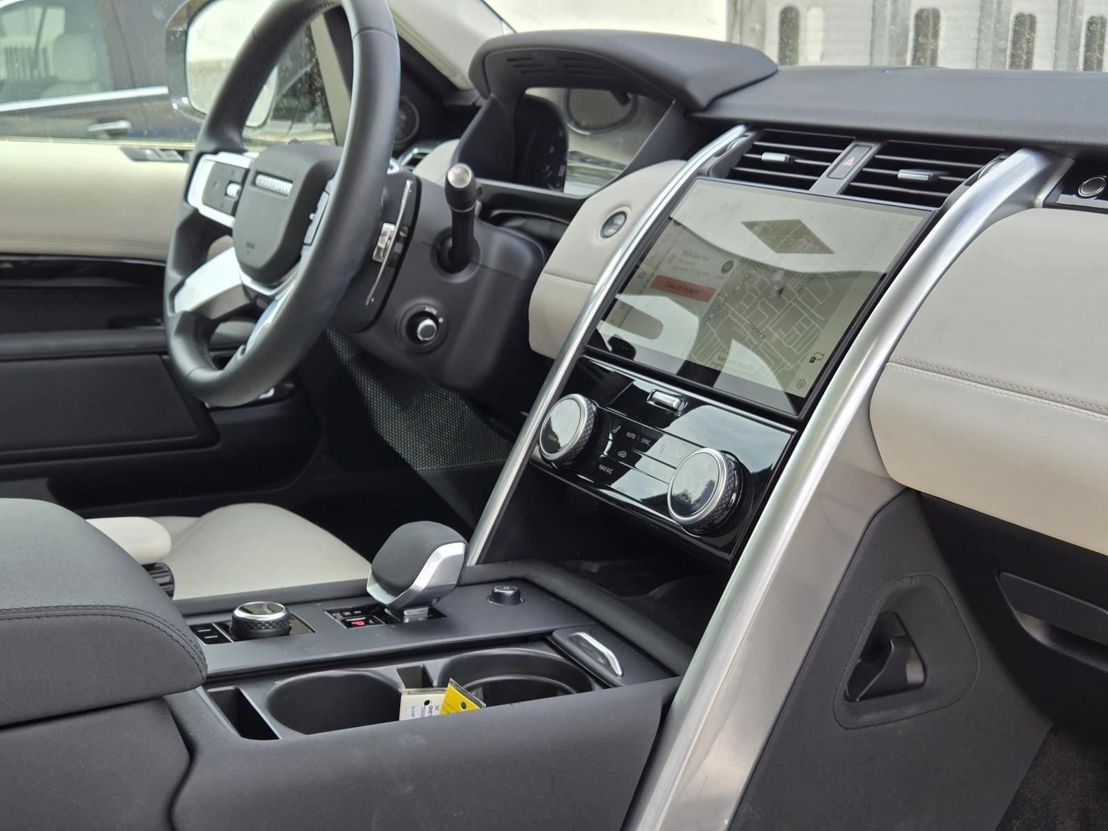 Used 2025 Fuji White Land Rover S image 43
