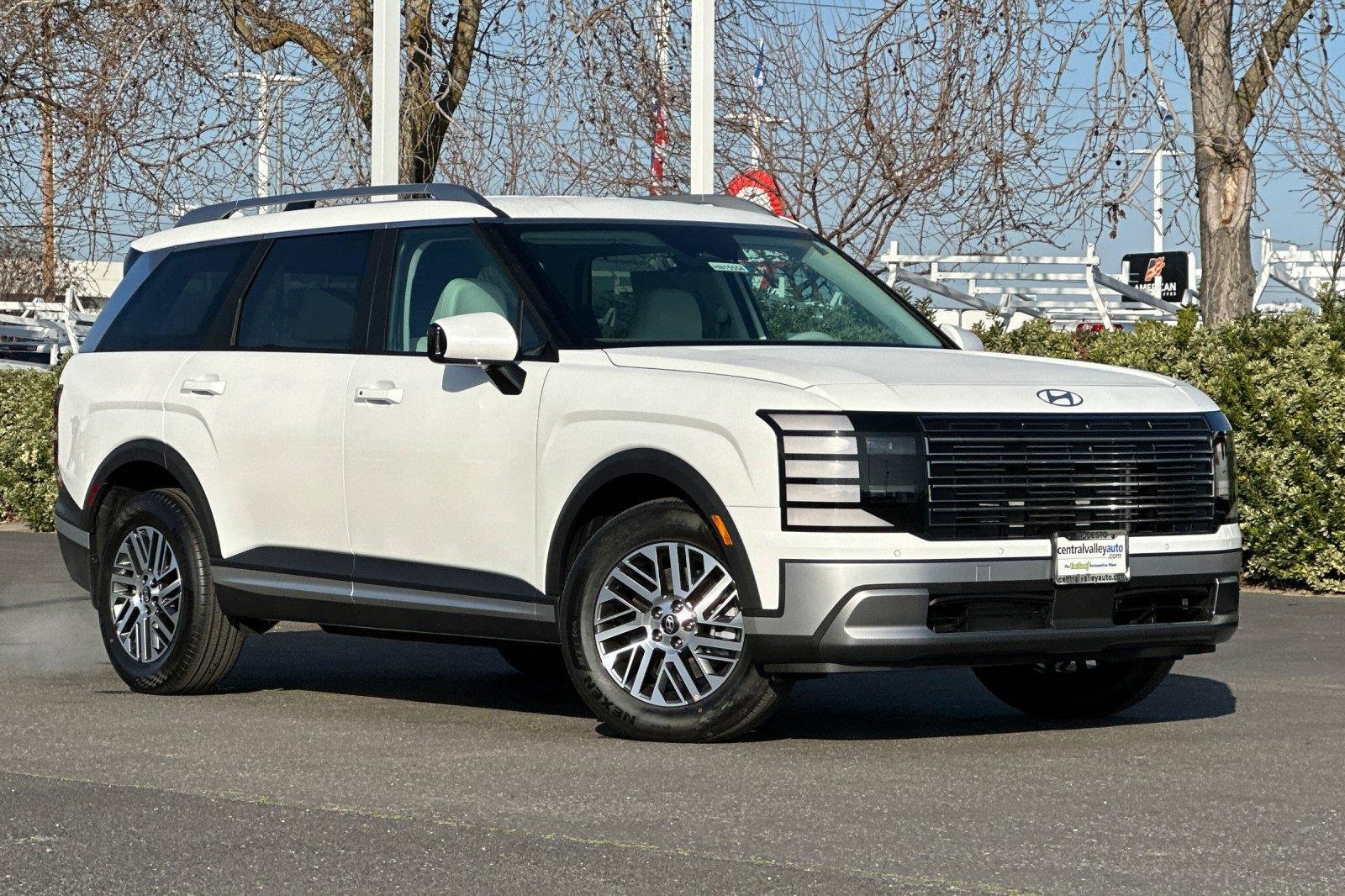 New 2026 Creamy White Pearl Hyundai SEL FWD image 30