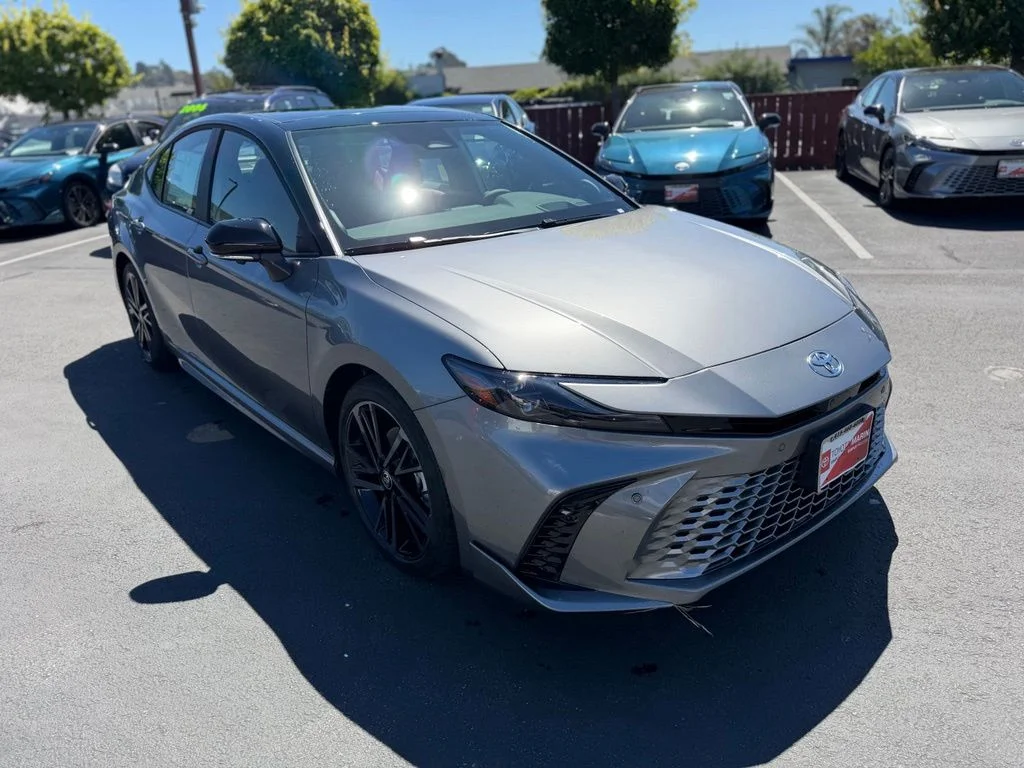Used 2026  Toyota XSE image 2