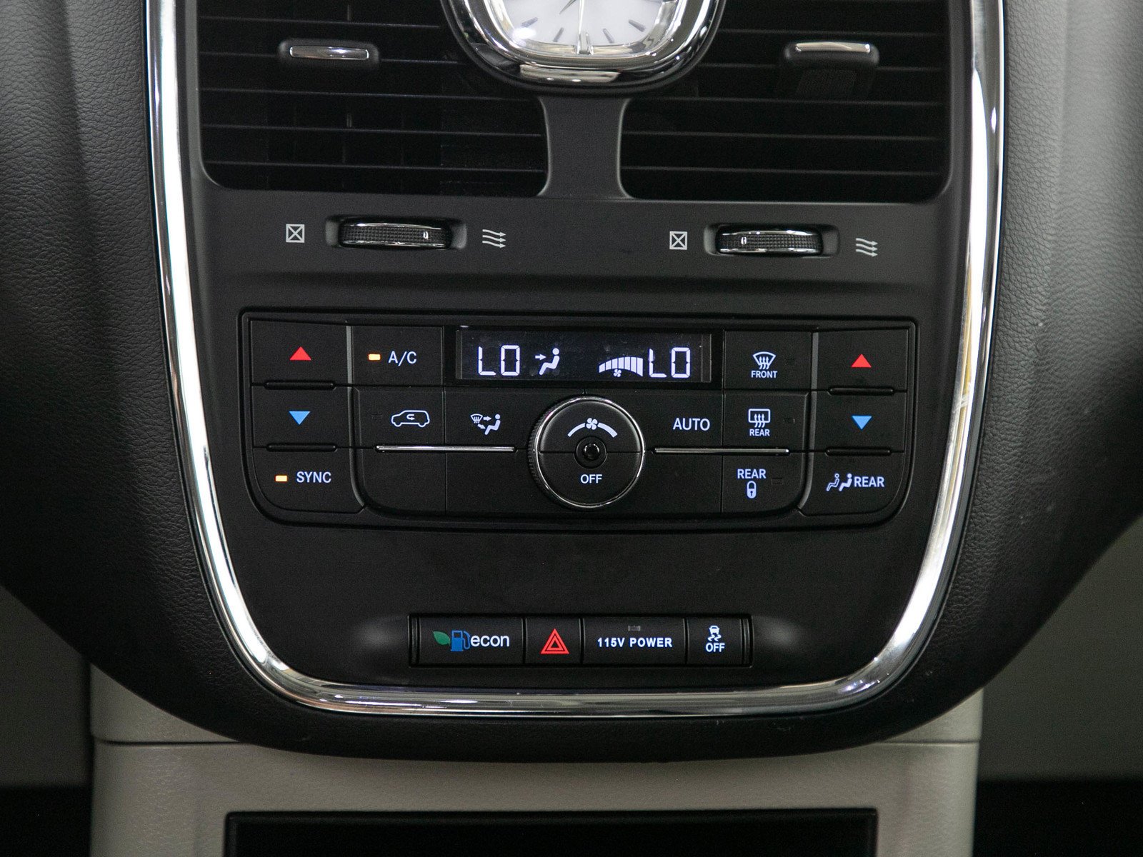 Used 2013 Maximum Steel Metallic Clearcoat Chrysler Touring image 22