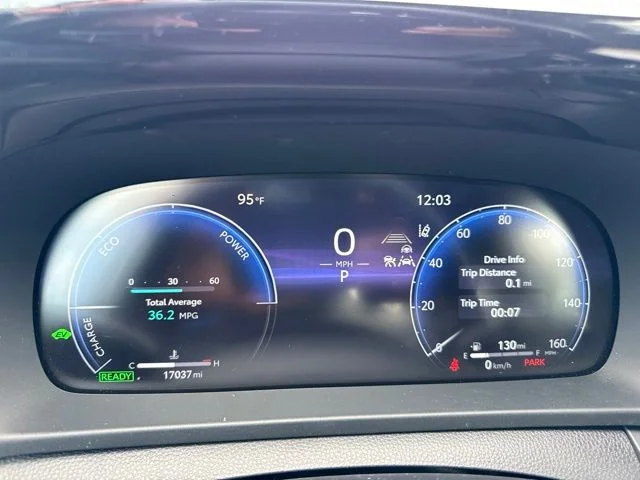 Used 2026  Toyota XLE image 25