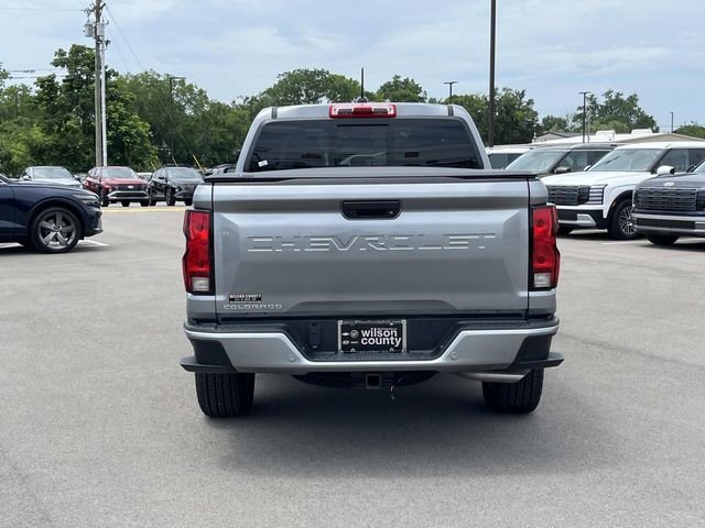 Used 2025 Gray Chevrolet LT image 6
