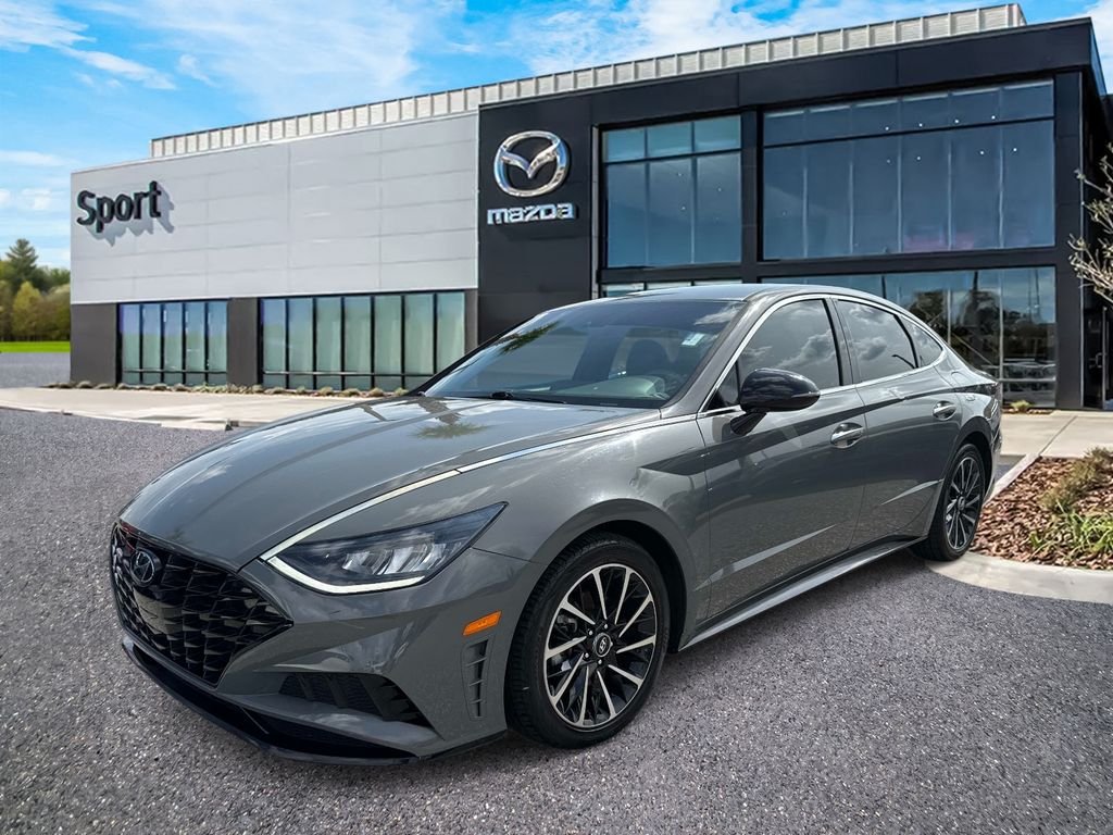 Used 2020 Gray Hyundai SEL Plus image 8