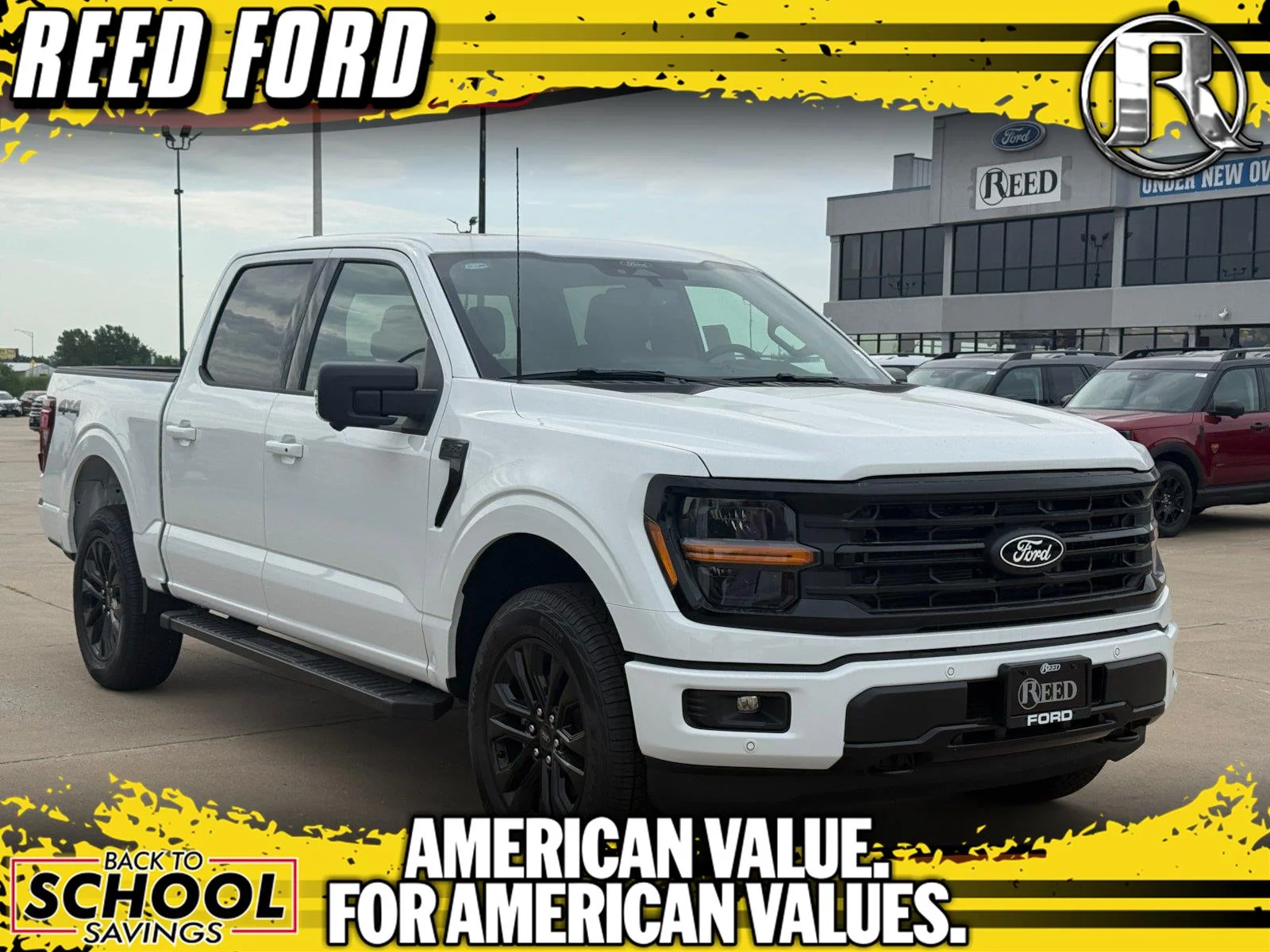 New 2026 Oxford White Ford XLT image 1