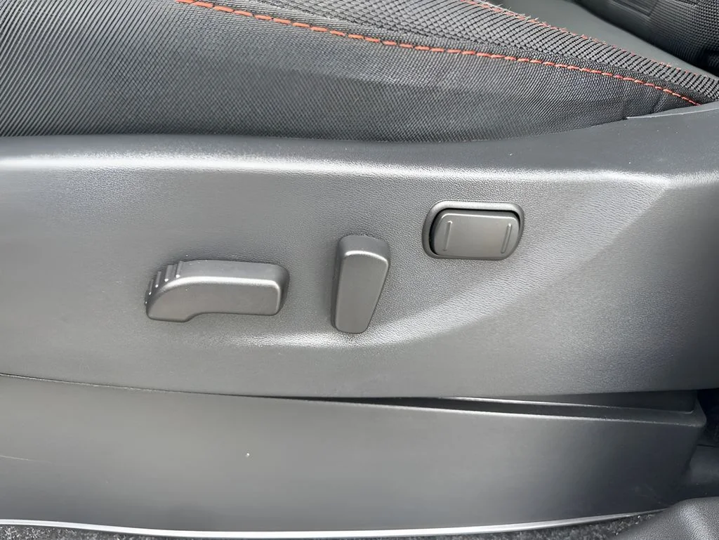 Used 2025 Gray Nissan PRO-4X image 10