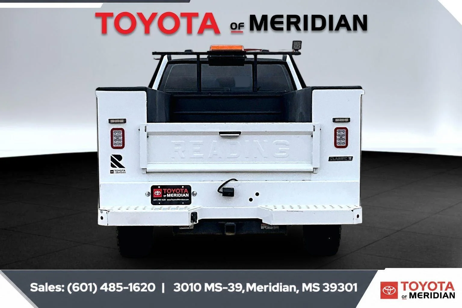 Used 2023 Oxford White Ford XL image 4