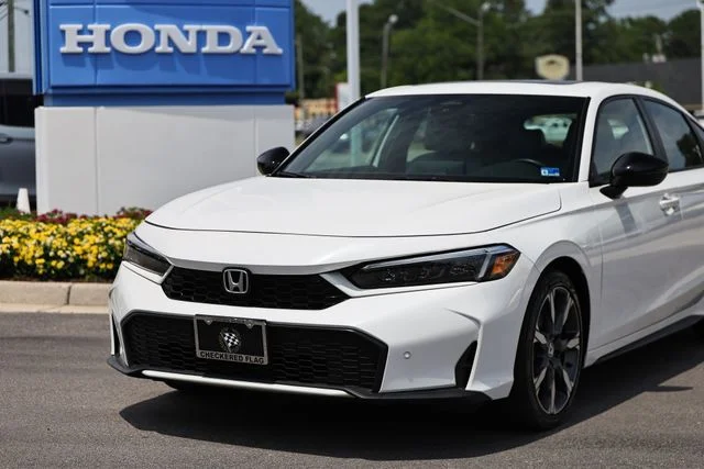 Certified Used 2025 Platinum White Pearl Honda Sport Touring image 2