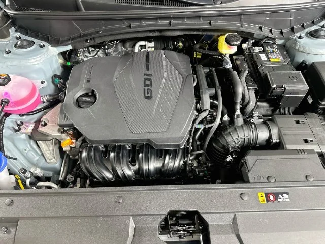 New 2027 Blue Hyundai SE image 22