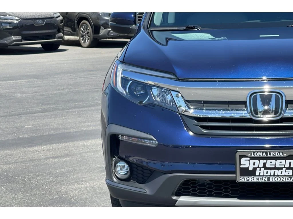 Used 2022 Obsidian Blue Pearl Honda EX-L image 18