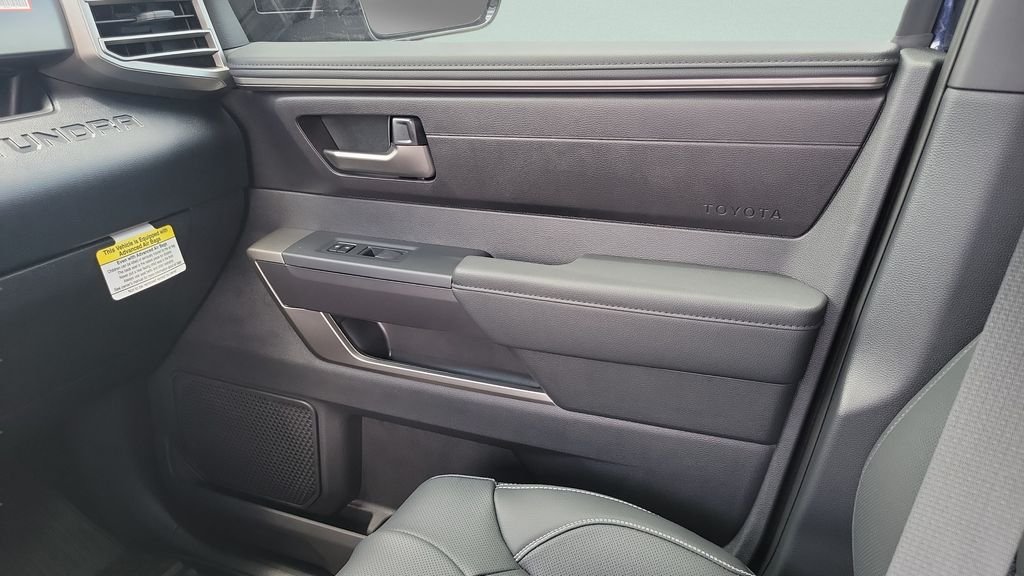 2026 Toyota Tundra SR5 - Photo 13