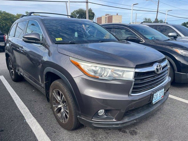 2016 Toyota Highlander XLE V6