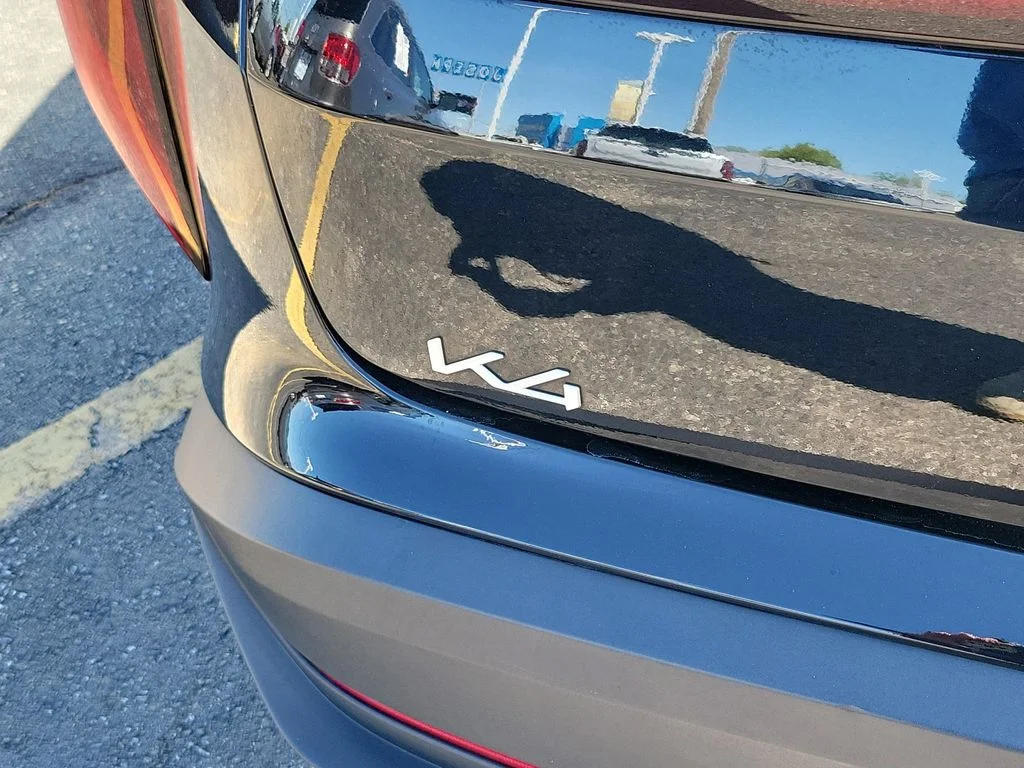 2025 Kia K4 LXS - Photo 8