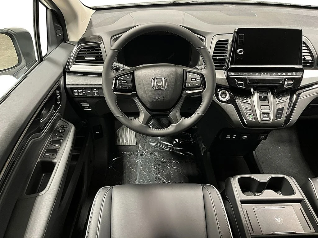 New 2026 Crystal Black Pearl Honda Touring image 24