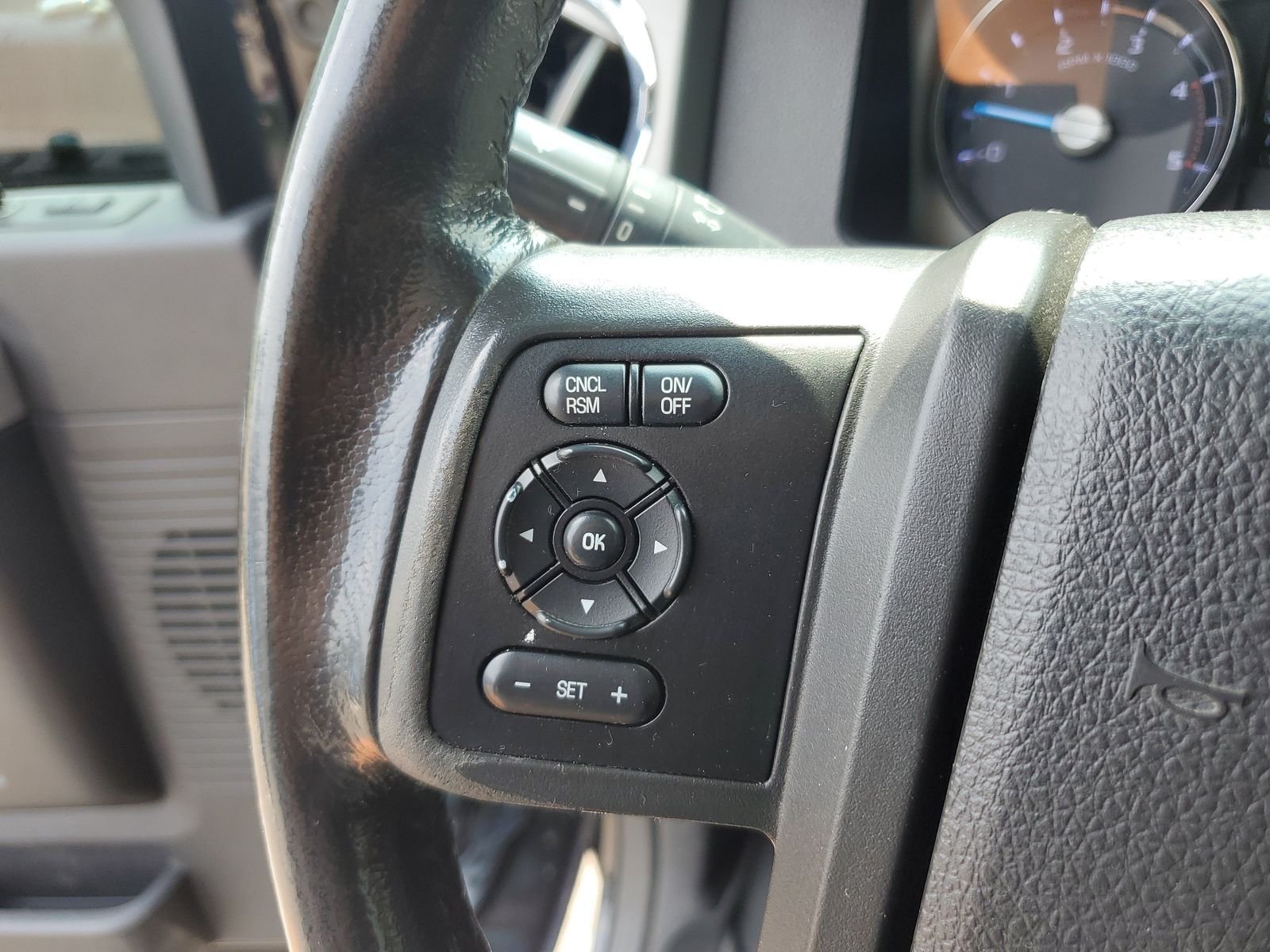 Used 2016 Black Ford Lariat image 20