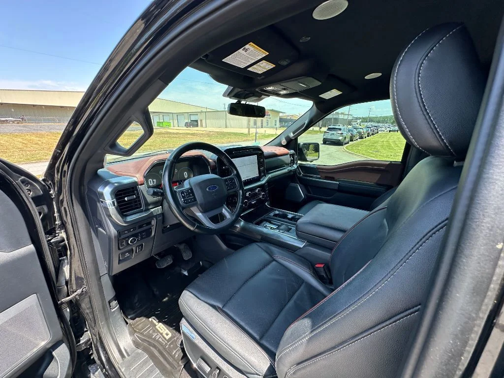 Used 2022 Black Ford Lariat image 5