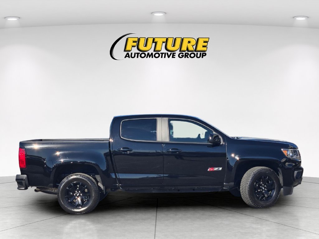 Used 2022 Black Chevrolet Z71 image 3