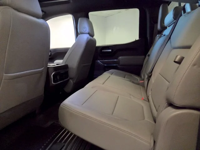 Used 2022 IRIDESCENT PEARL TRICOAT Chevrolet LTZ image 13
