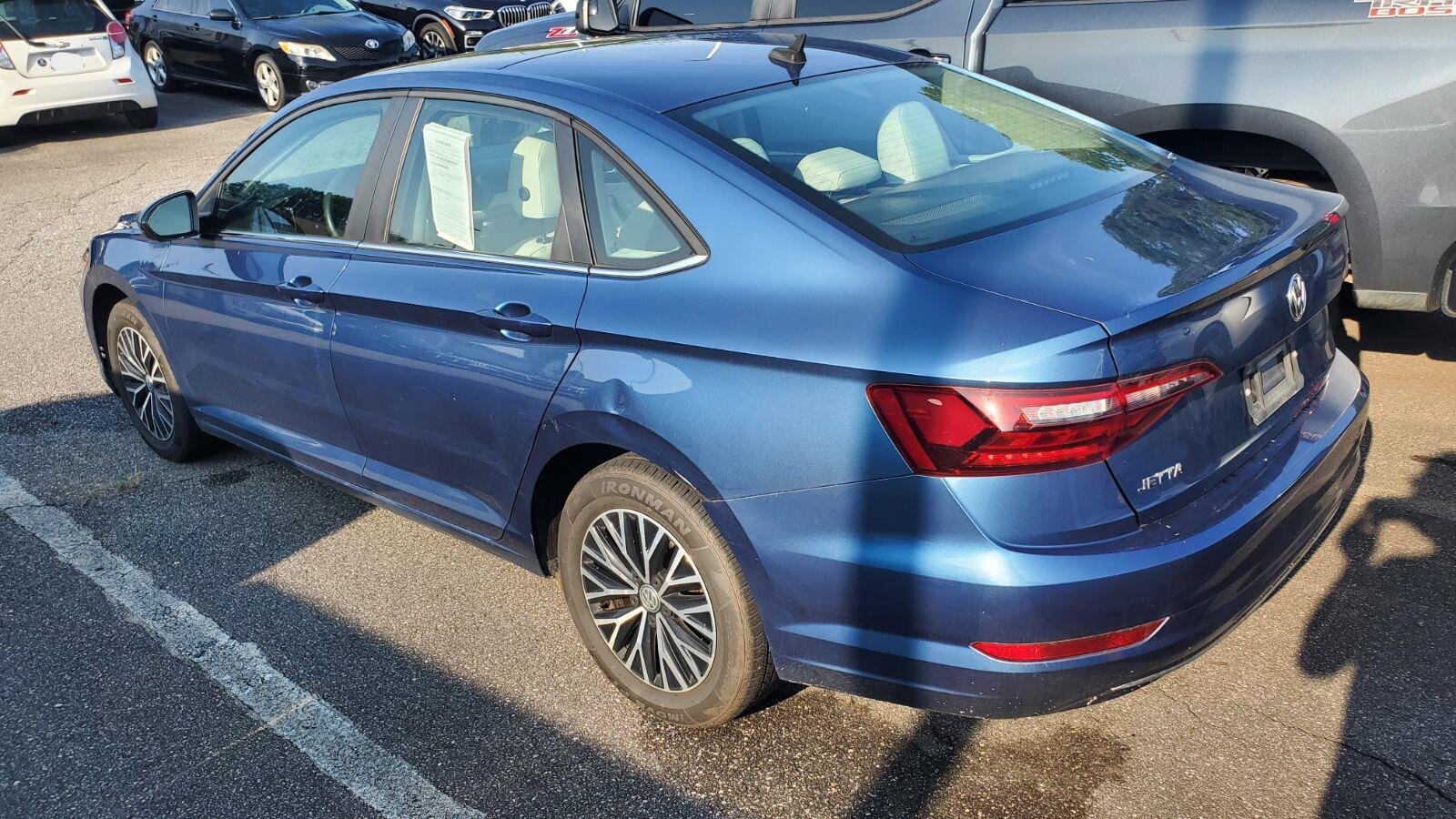 Used 2020 Blue Silk Metallic Volkswagen S image 8