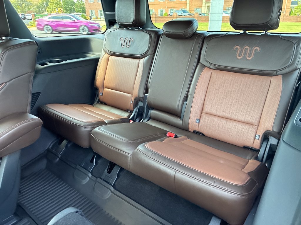 Used 2025 Black Ford King Ranch image 18