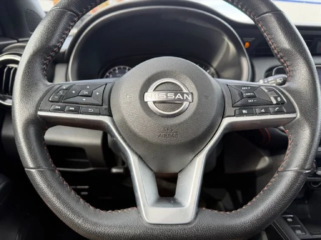 Used 2023 Red Nissan SR image 18