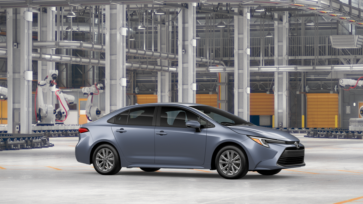 New 2027 Celestite Toyota Hybrid XLE image 13