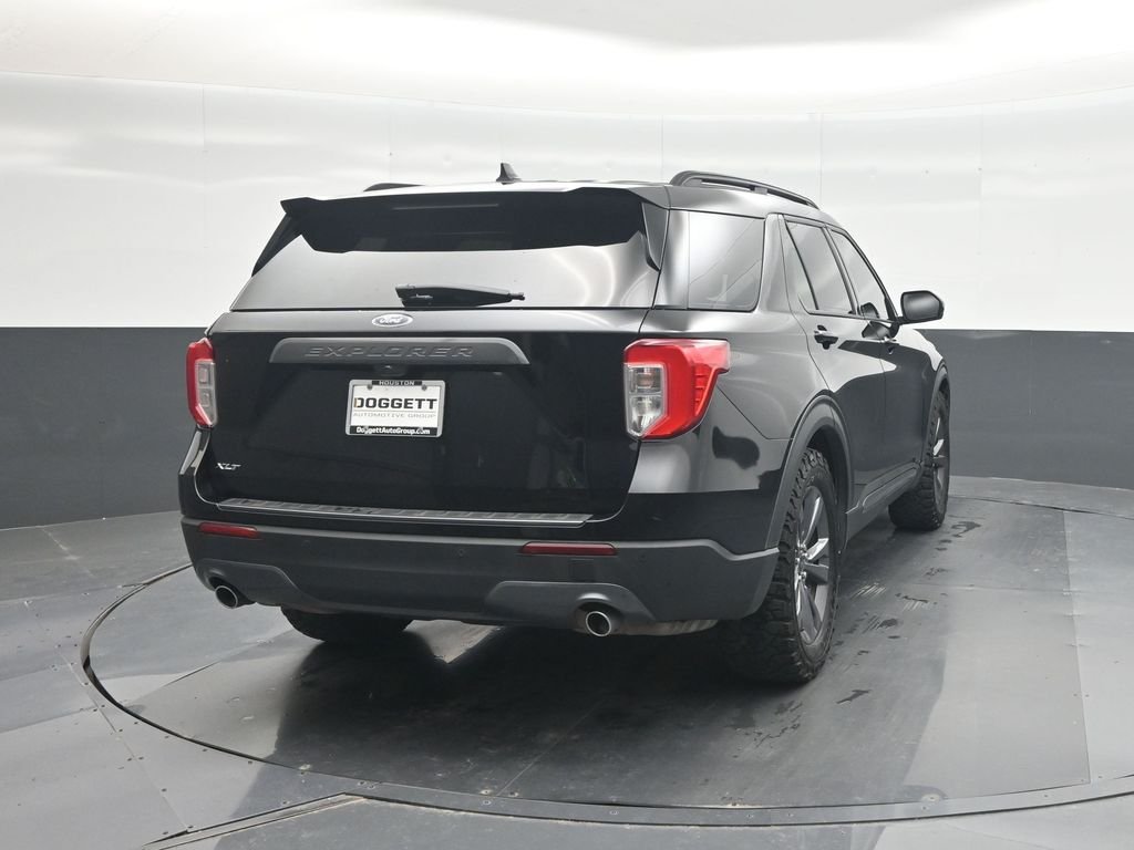 Used 2023 Black Ford XLT image 25