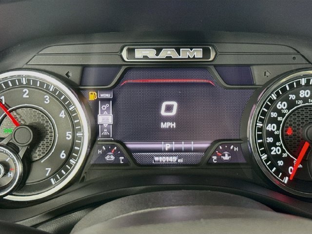 Used 2025 White Ram Big Horn/Lone Star image 12