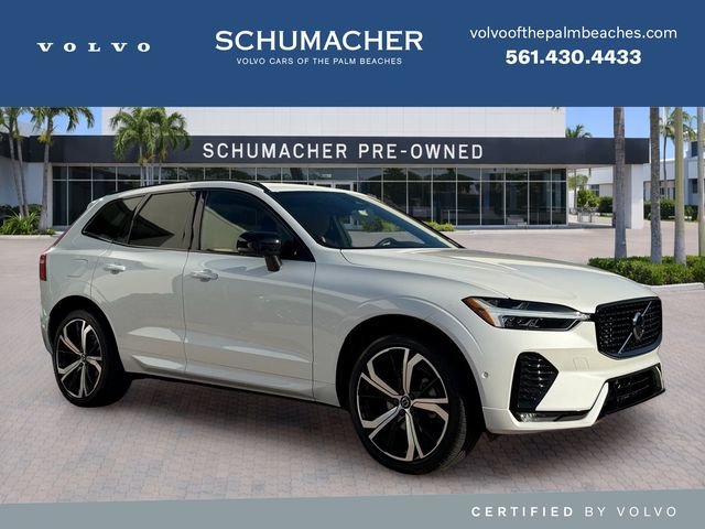2024 Volvo XC60 B5 Ultimate Dark Theme AWD's photo
