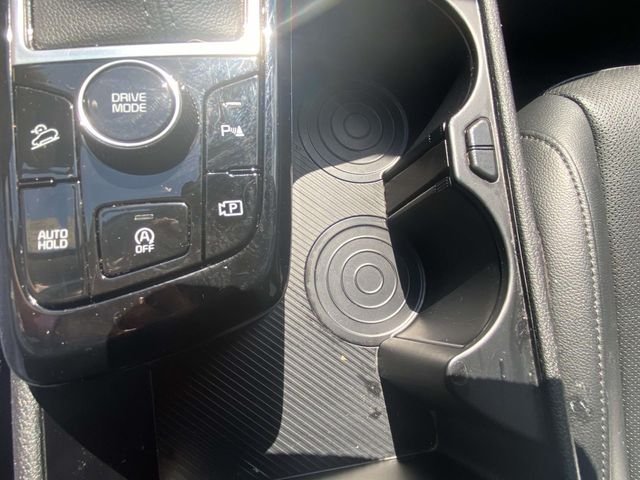 Used 2024 White Kia SX-Prestige image 28