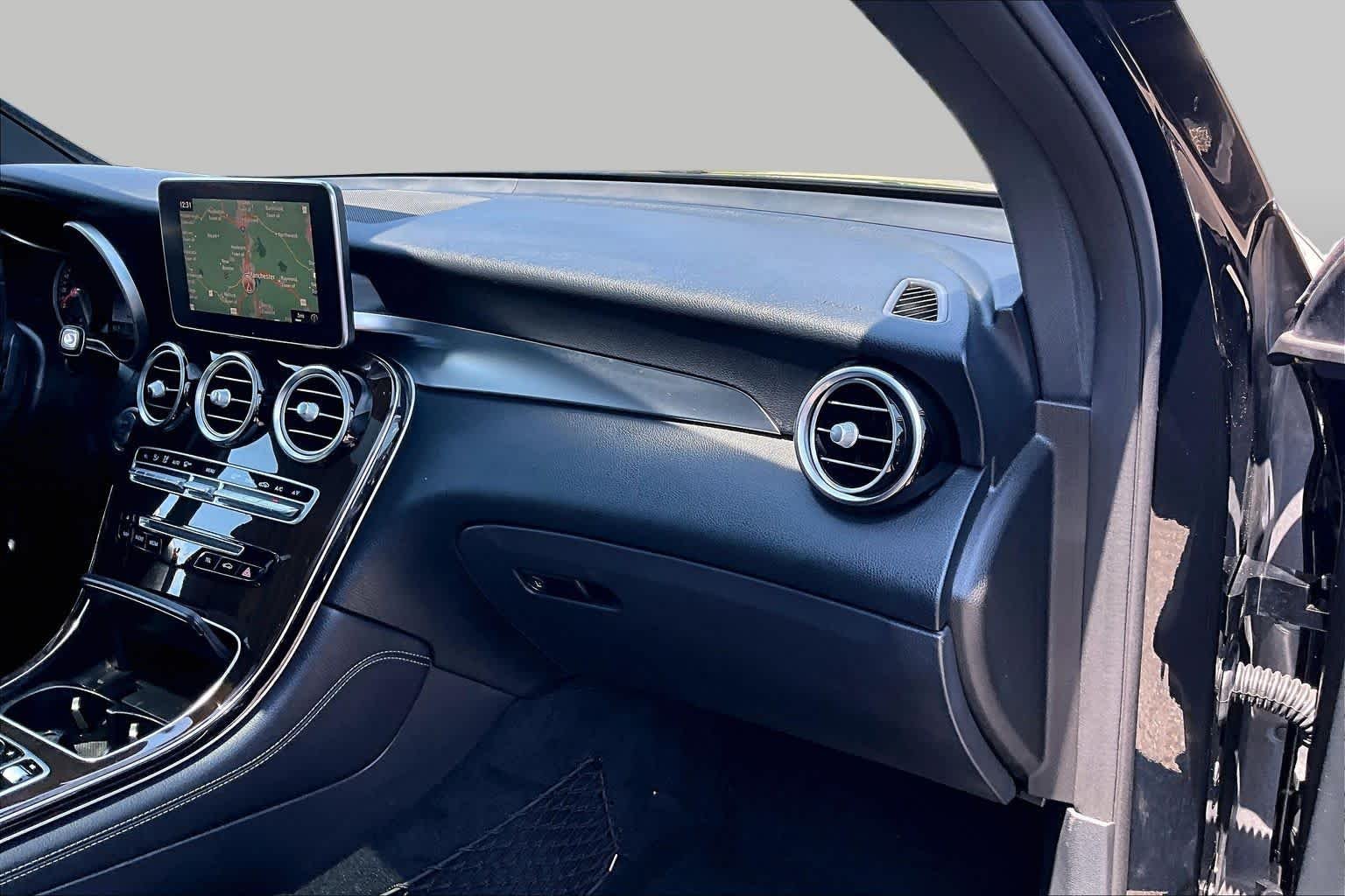 Used 2018 Black Mercedes-Benz GLC 300 image 16