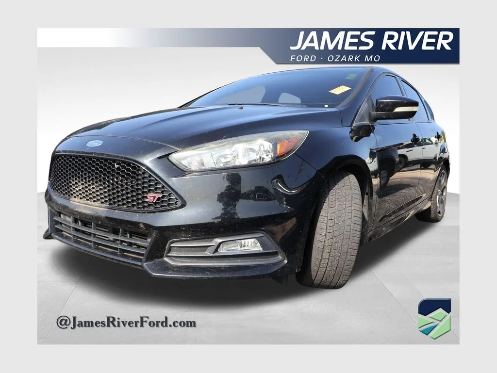 2017 Ford Focus ST